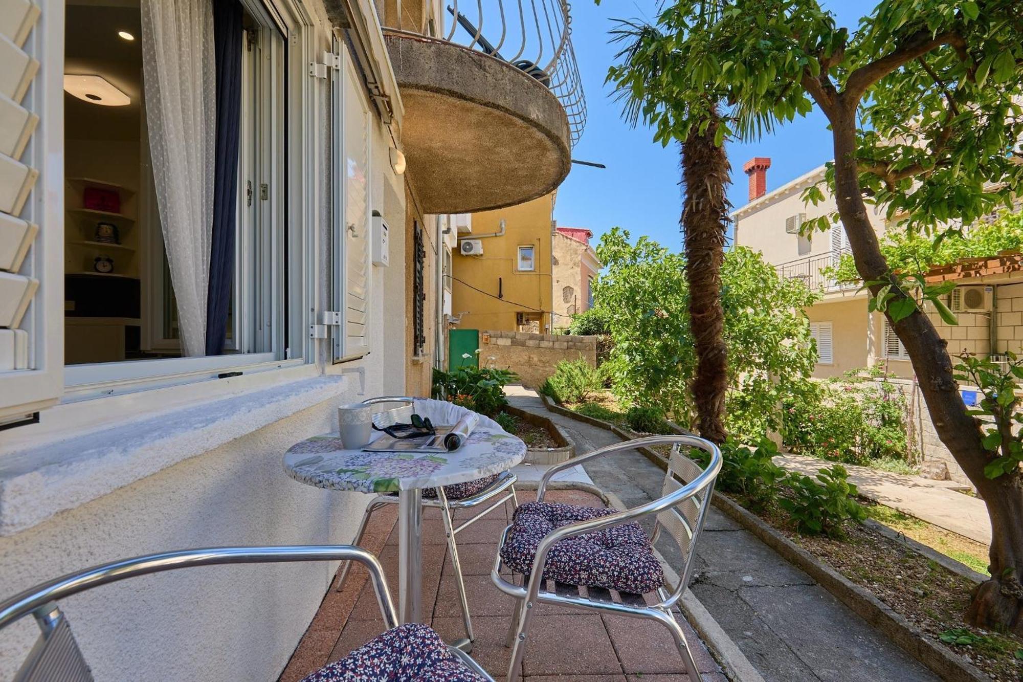 Apartma Denda